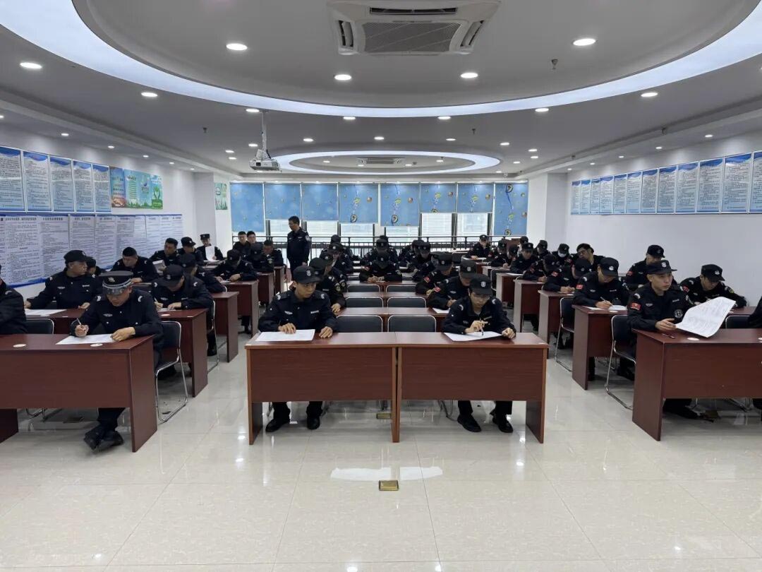 以考促训强本领 筑牢安全防护墙——中威泰熠保安集团第四十四期保安员考试圆满落幕